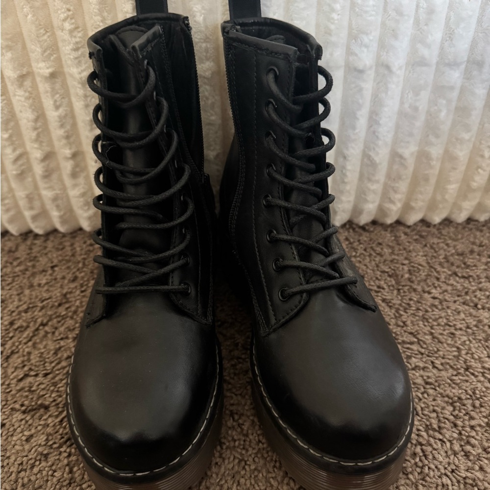 Roolee Black Combat Boots size 8